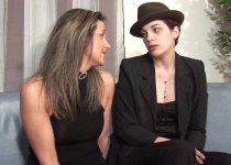 Lorene Valencay et Gwenola se réconcilient avec une bite